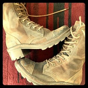 Donald J Pliner Brown Suede Boots